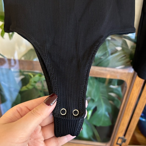 Goldsign black ribbed scoopneck bodysuit - Picture 6 of 8